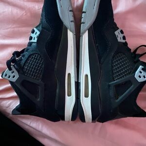 Jordan Men's Black and Gray Sneakers